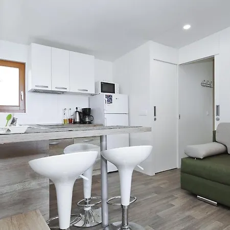 Mobile Smaragd Casa vacanze Biograd Na Moru