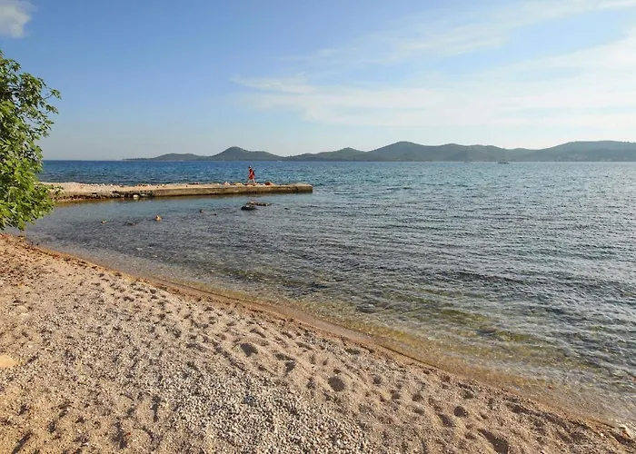 Mobile Smaragd Vikendica Biograd Na Moru